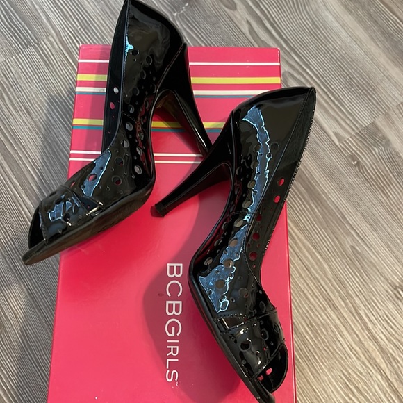 BCBGirls - Picture 2 of 2